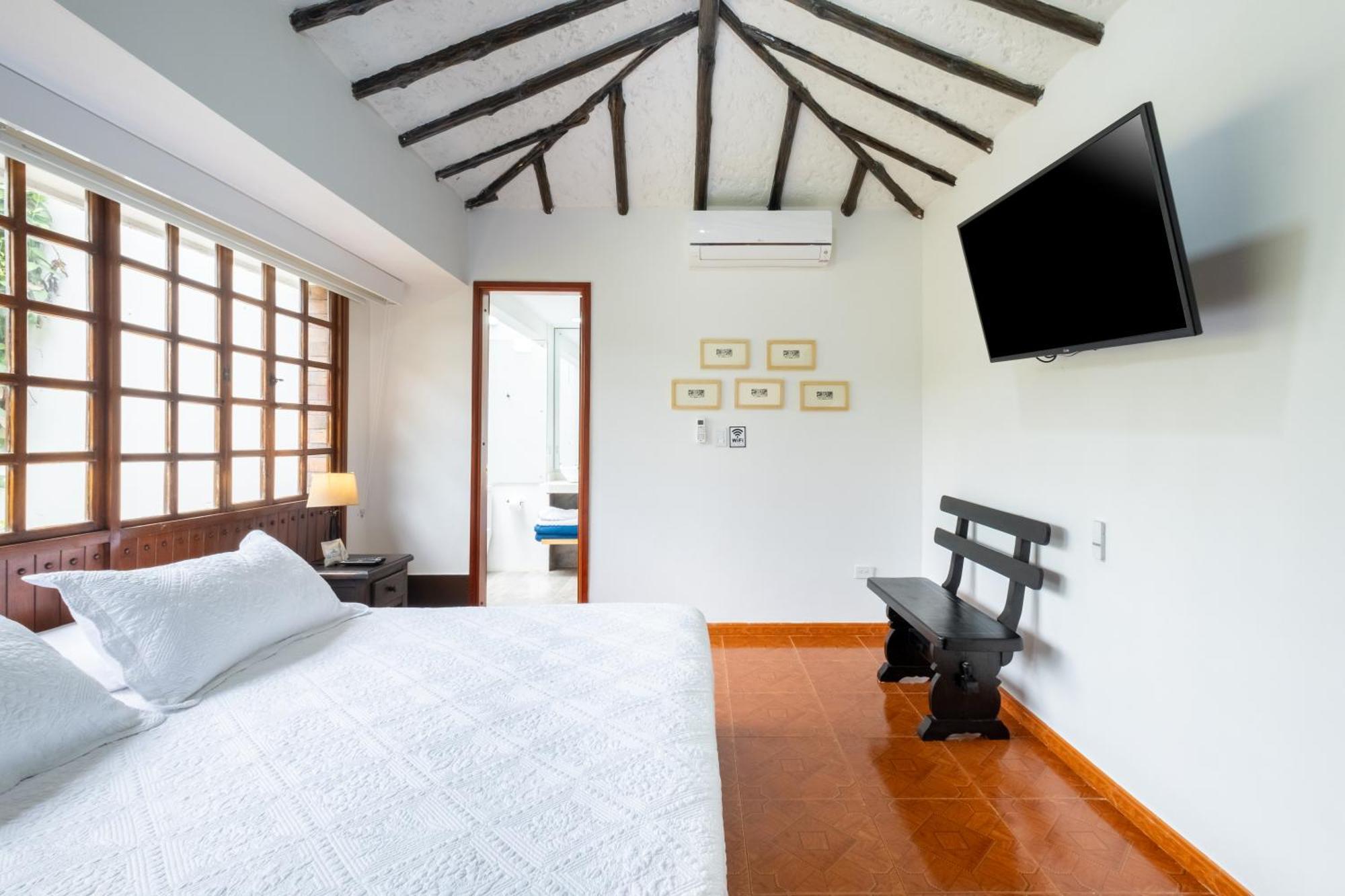 Hotel Chalet El Castillo By Majuva El Edén 外观 照片