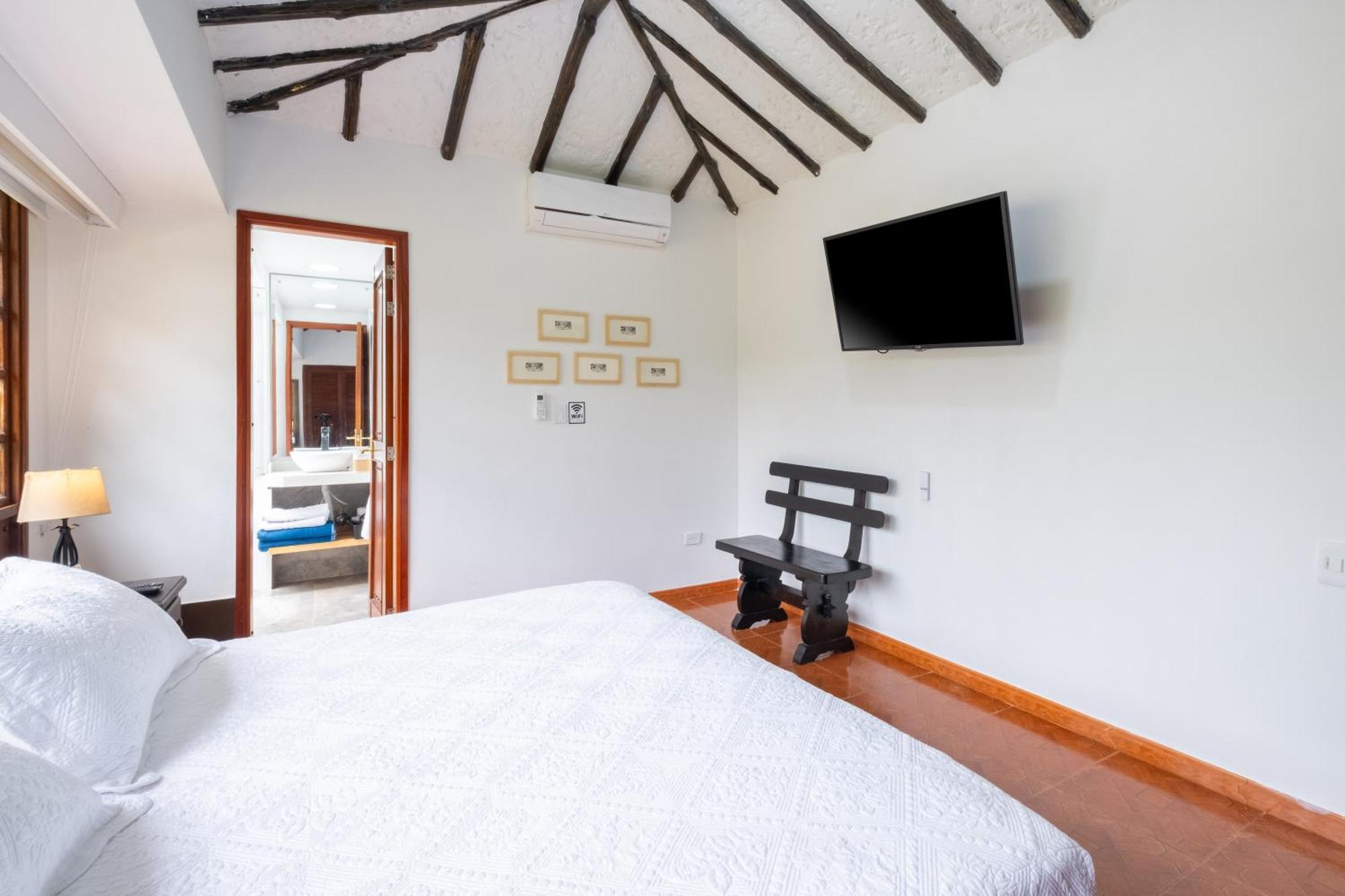 Hotel Chalet El Castillo By Majuva El Edén 外观 照片