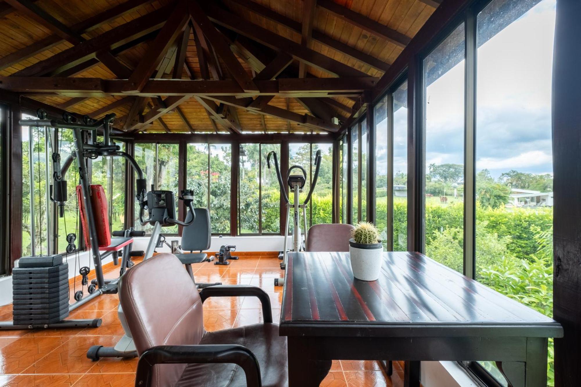 Hotel Chalet El Castillo By Majuva El Edén 外观 照片