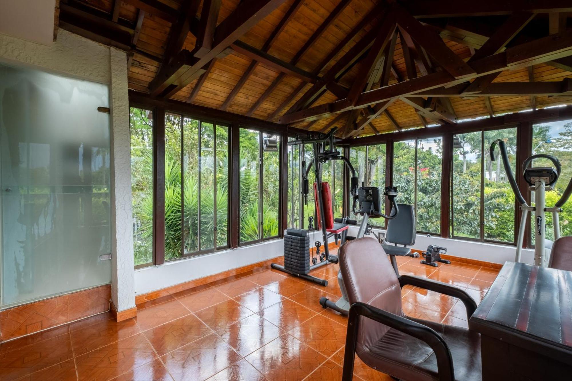 Hotel Chalet El Castillo By Majuva El Edén 外观 照片